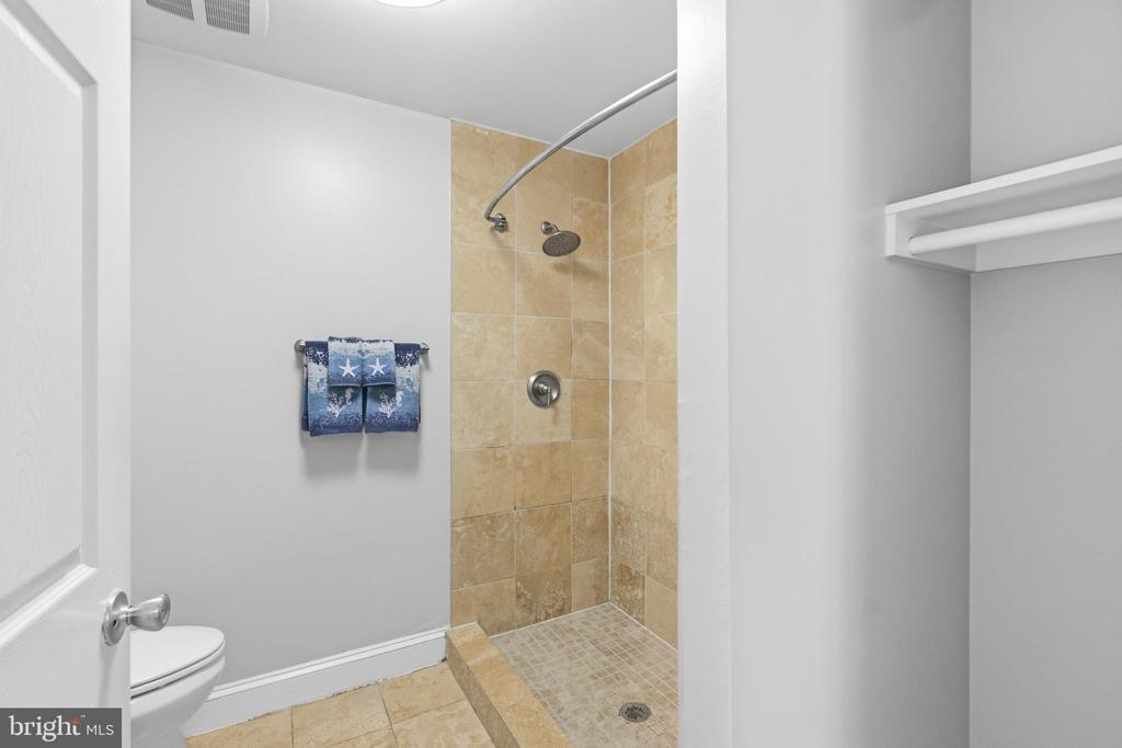 1380 BRYANT STREET NE Unit: 10