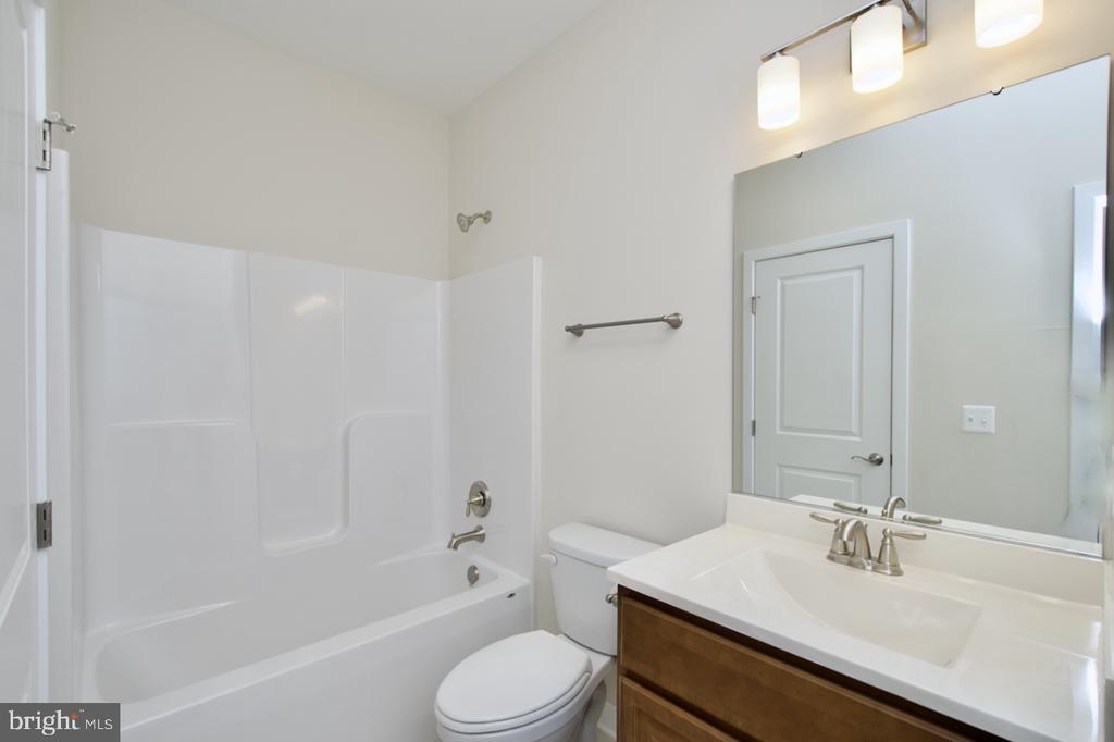 10669 WINDING TRAIL COURT