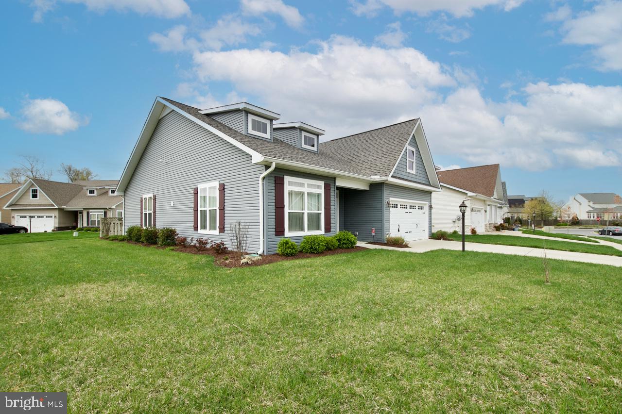 10669 WINDING TRAIL COURT