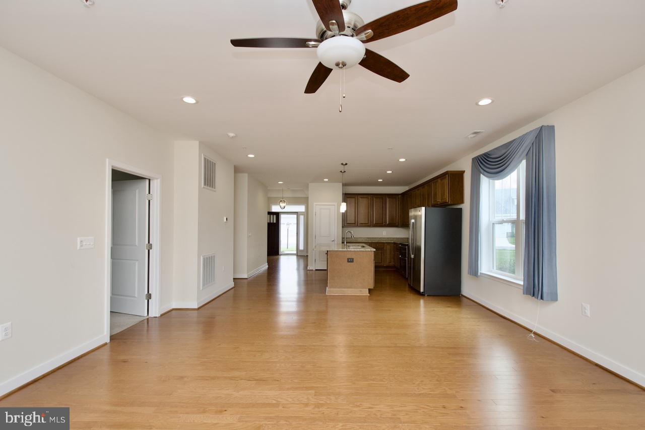 10669 WINDING TRAIL COURT