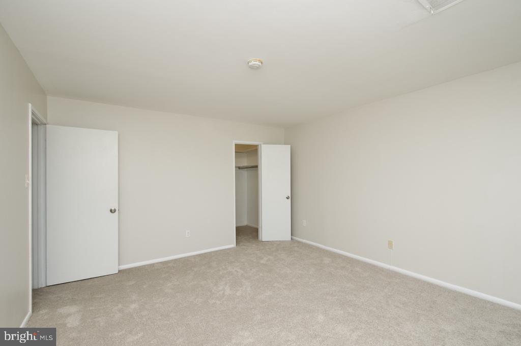 2105 WALSH VIEW TERRACE 15-302