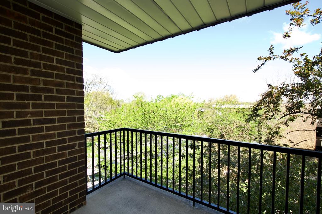 2105 WALSH VIEW TERRACE 15-302