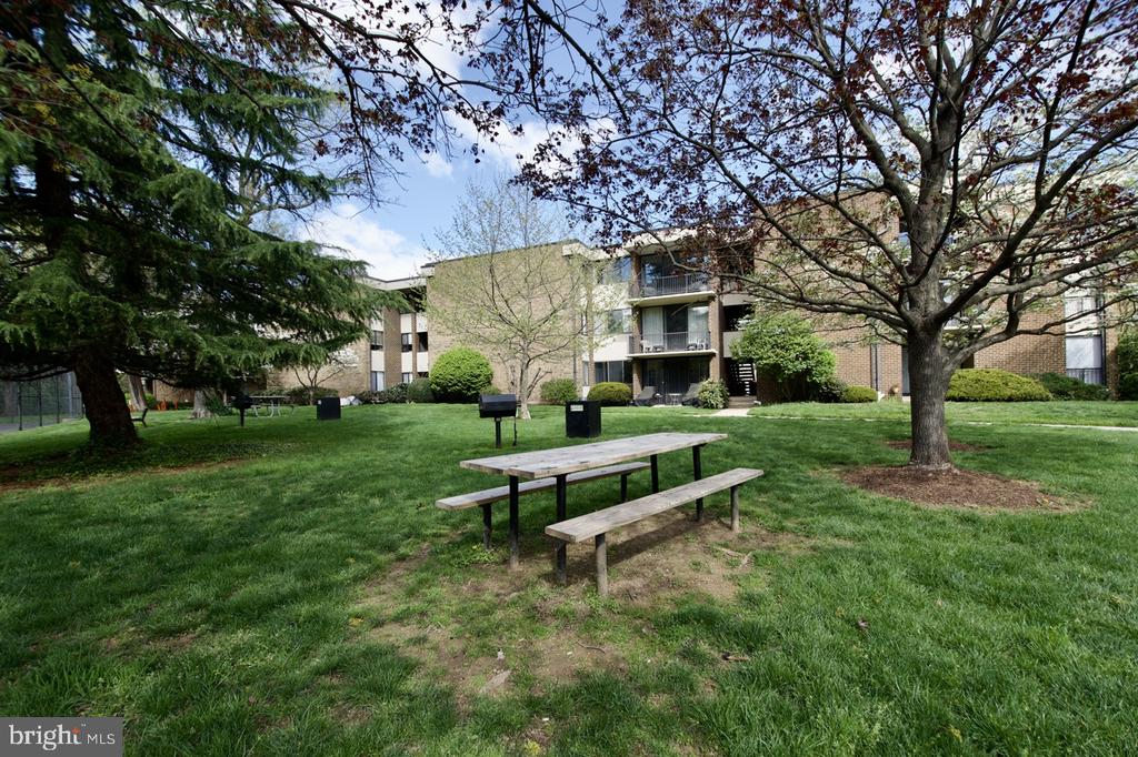 2105 WALSH VIEW TERRACE 15-302