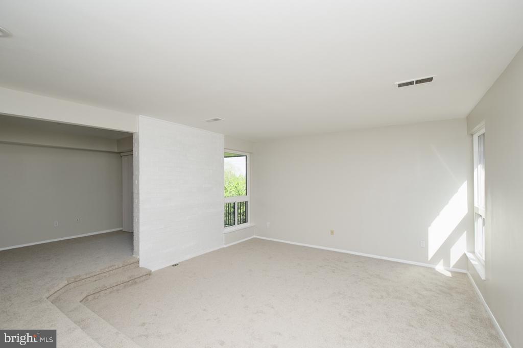 2105 WALSH VIEW TERRACE 15-302