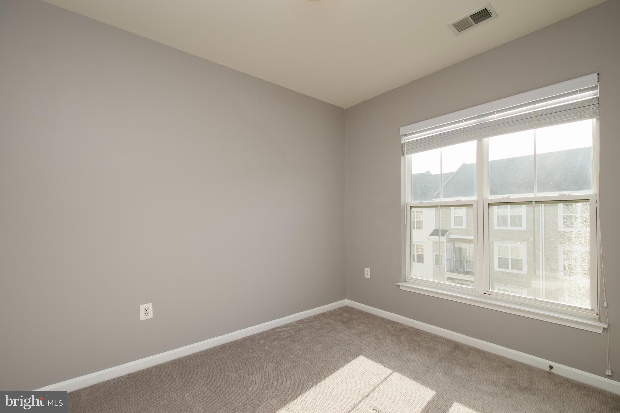5531 LANIER AVENUE 360