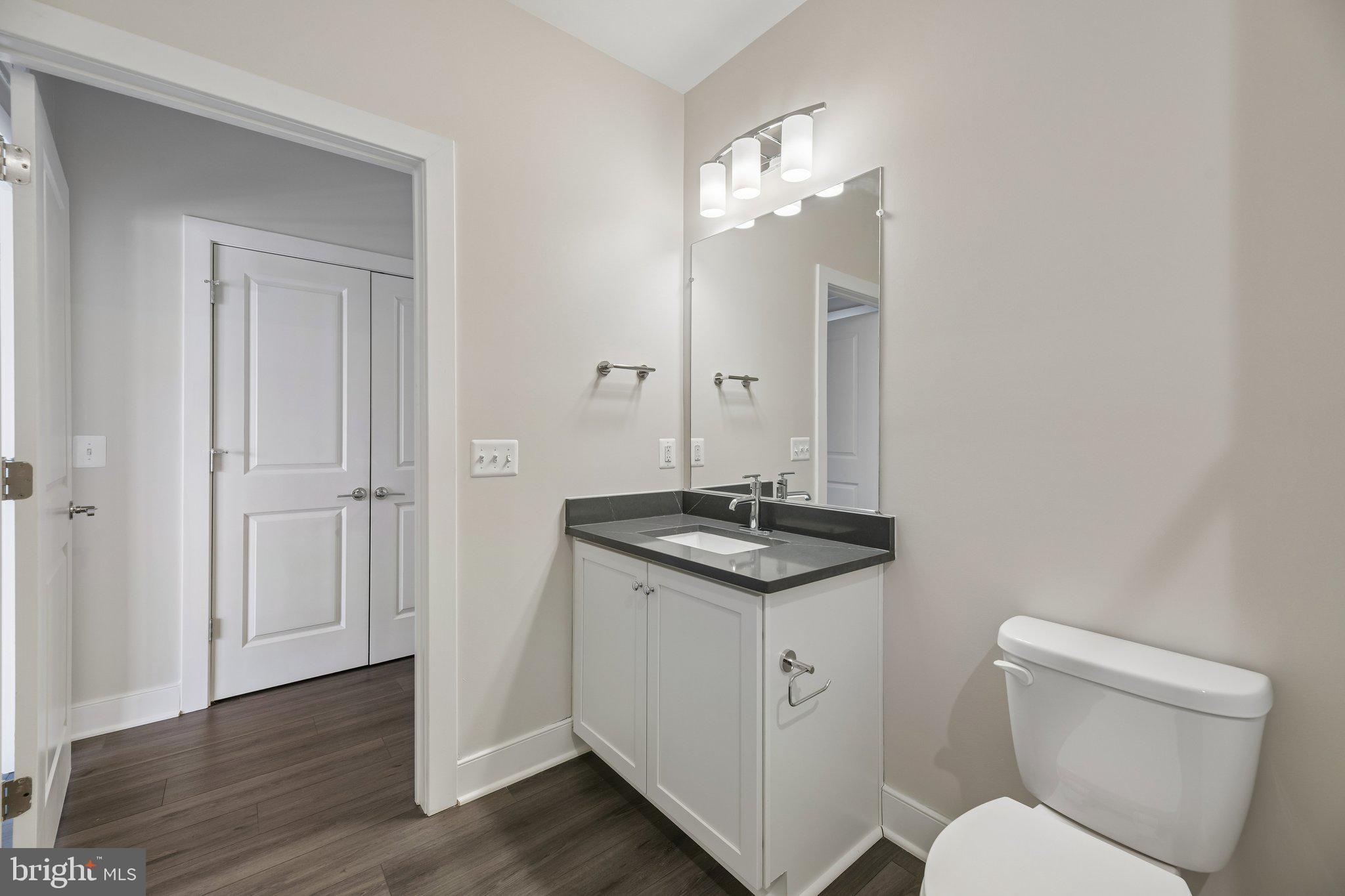 104 SAINT IVES PLACE 402