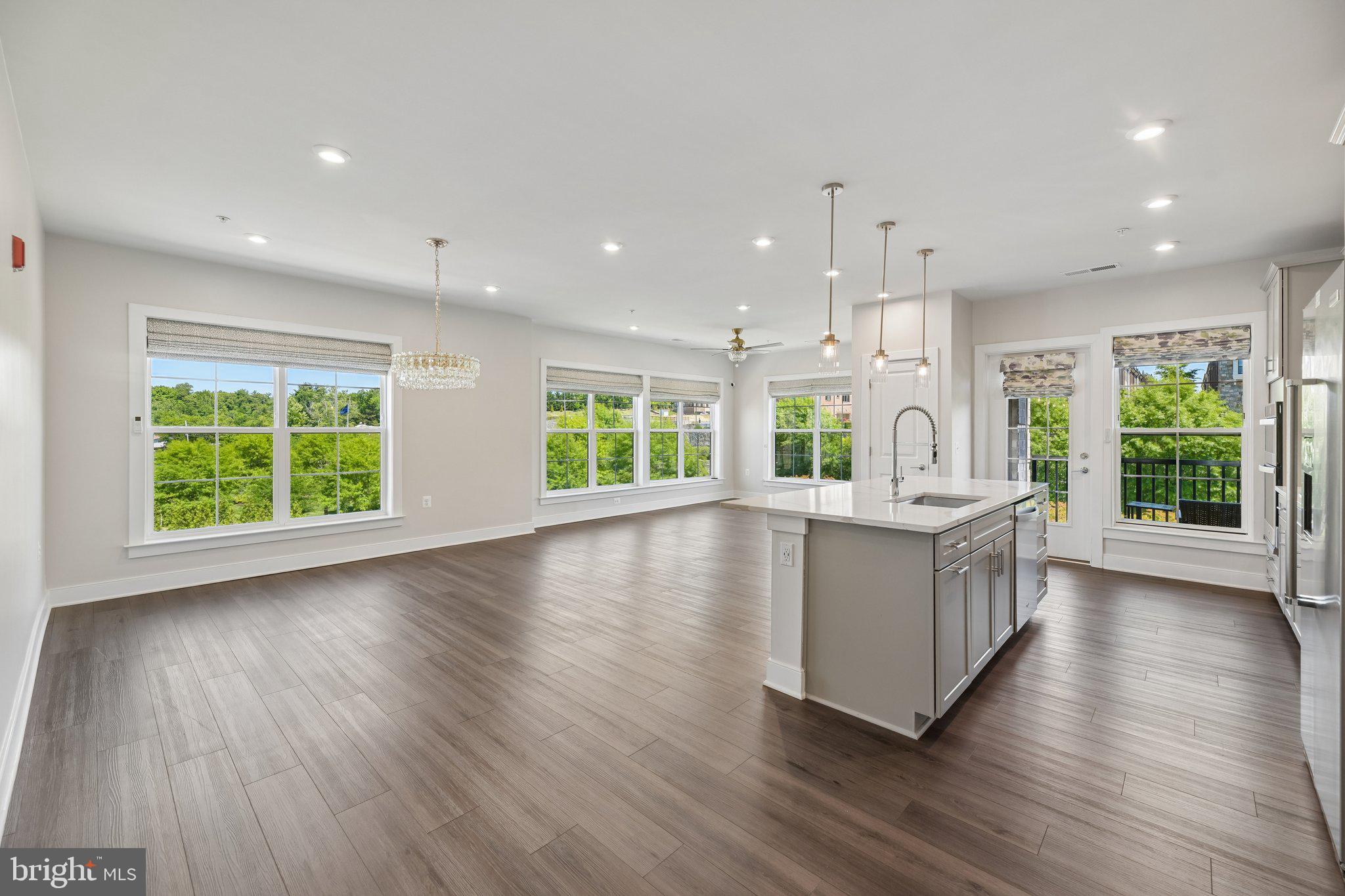 104 SAINT IVES PLACE 402