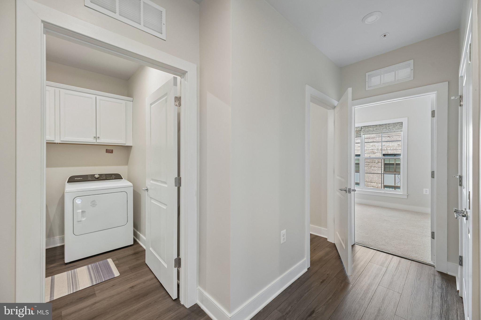 104 SAINT IVES PLACE 402