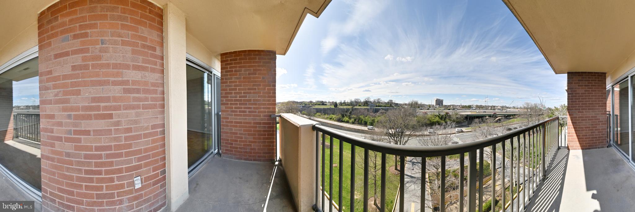 1300 ARMY NAVY DRIVE 729