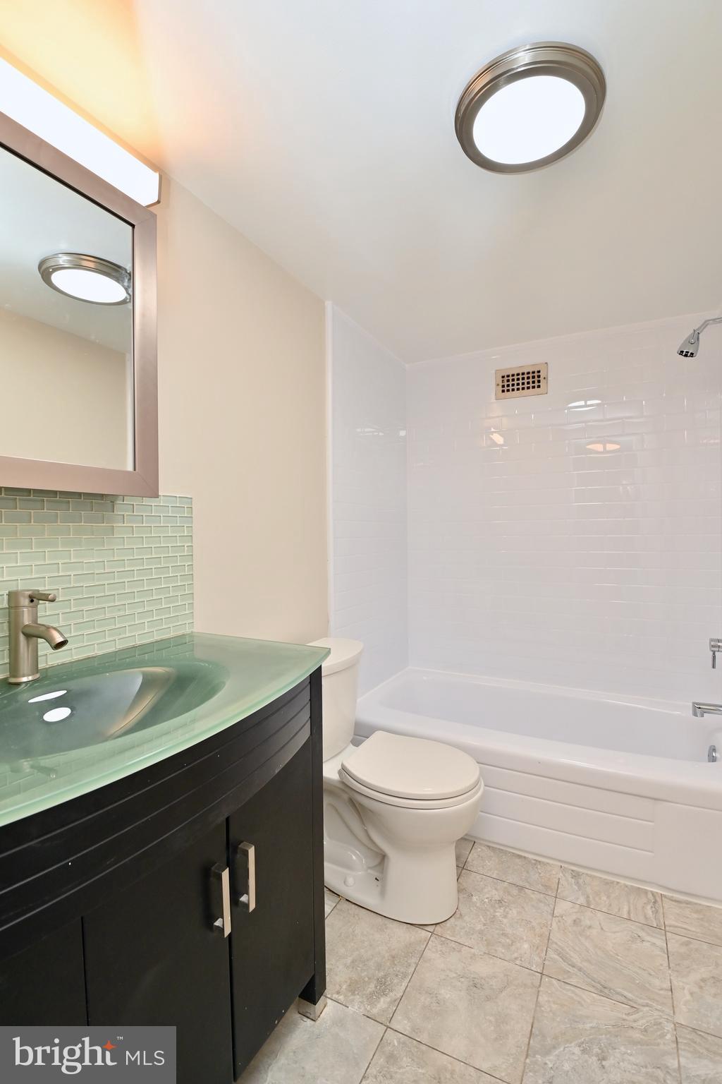 1300 ARMY NAVY DRIVE 729
