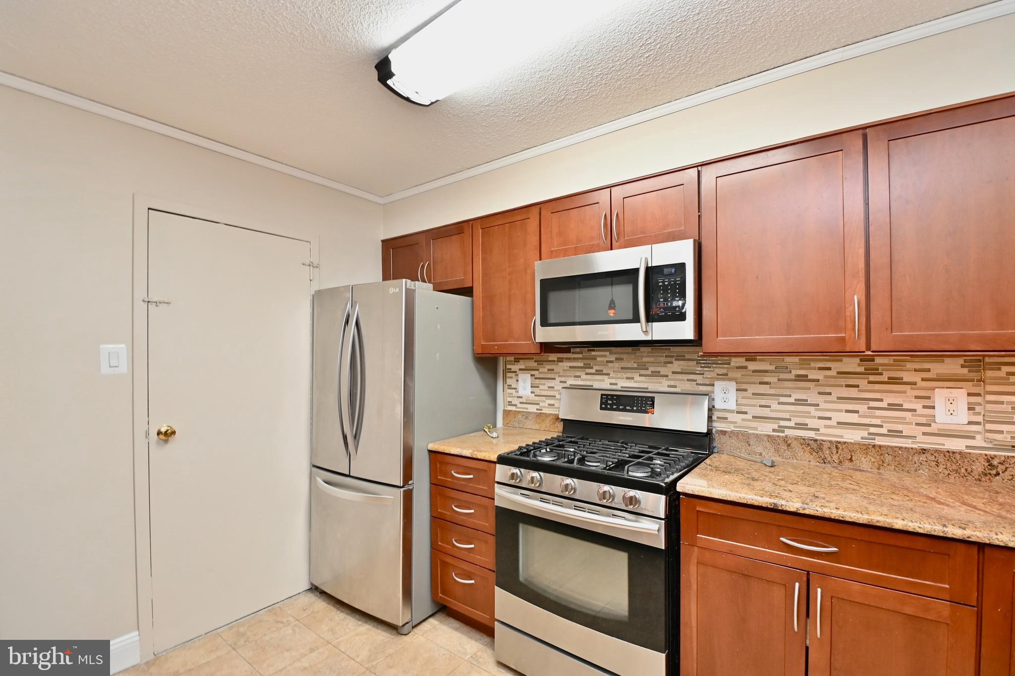 1300 ARMY NAVY DRIVE 729