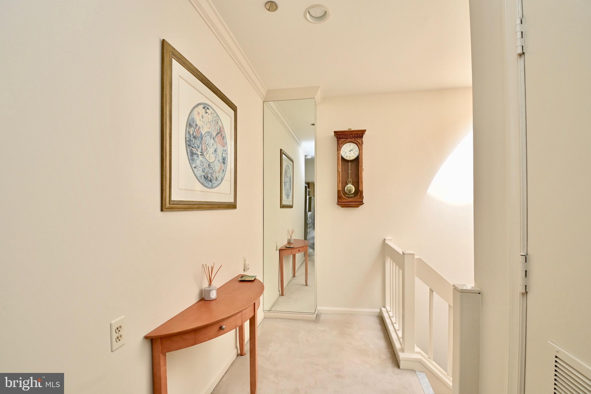 1300 CRYSTAL DRIVE PH8S