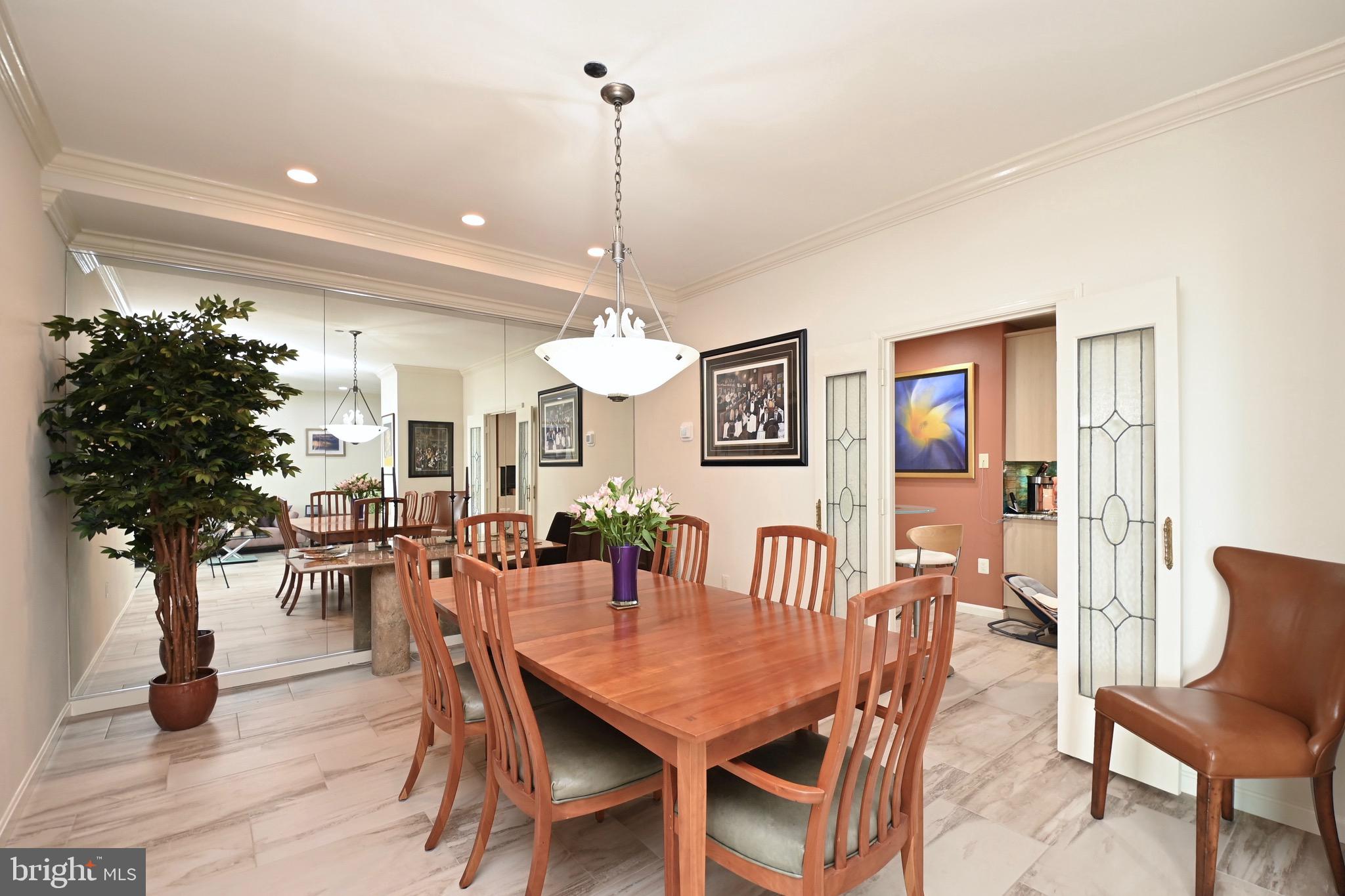 1300 CRYSTAL DRIVE PH8S