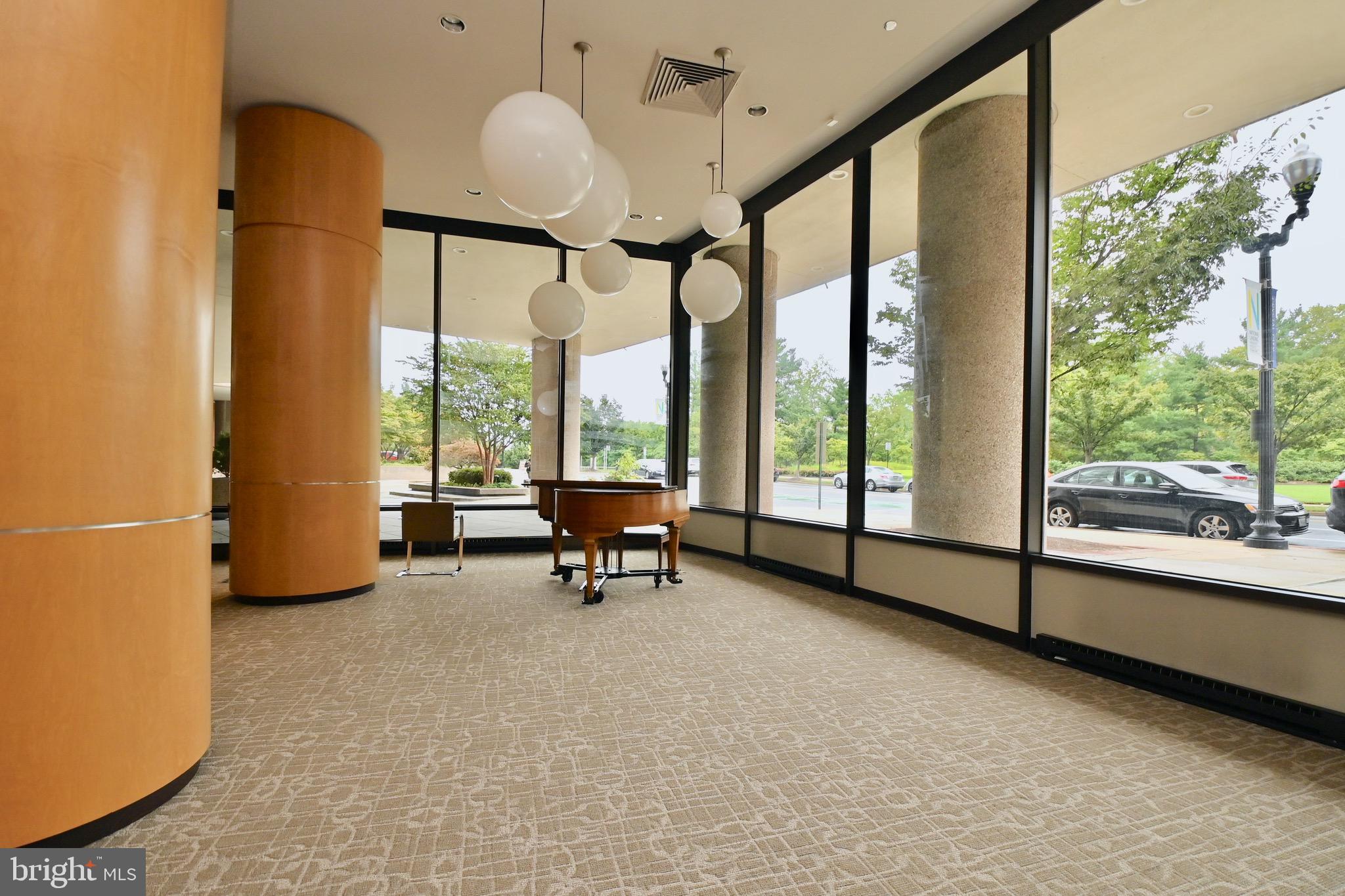 1300 CRYSTAL DRIVE PH8S