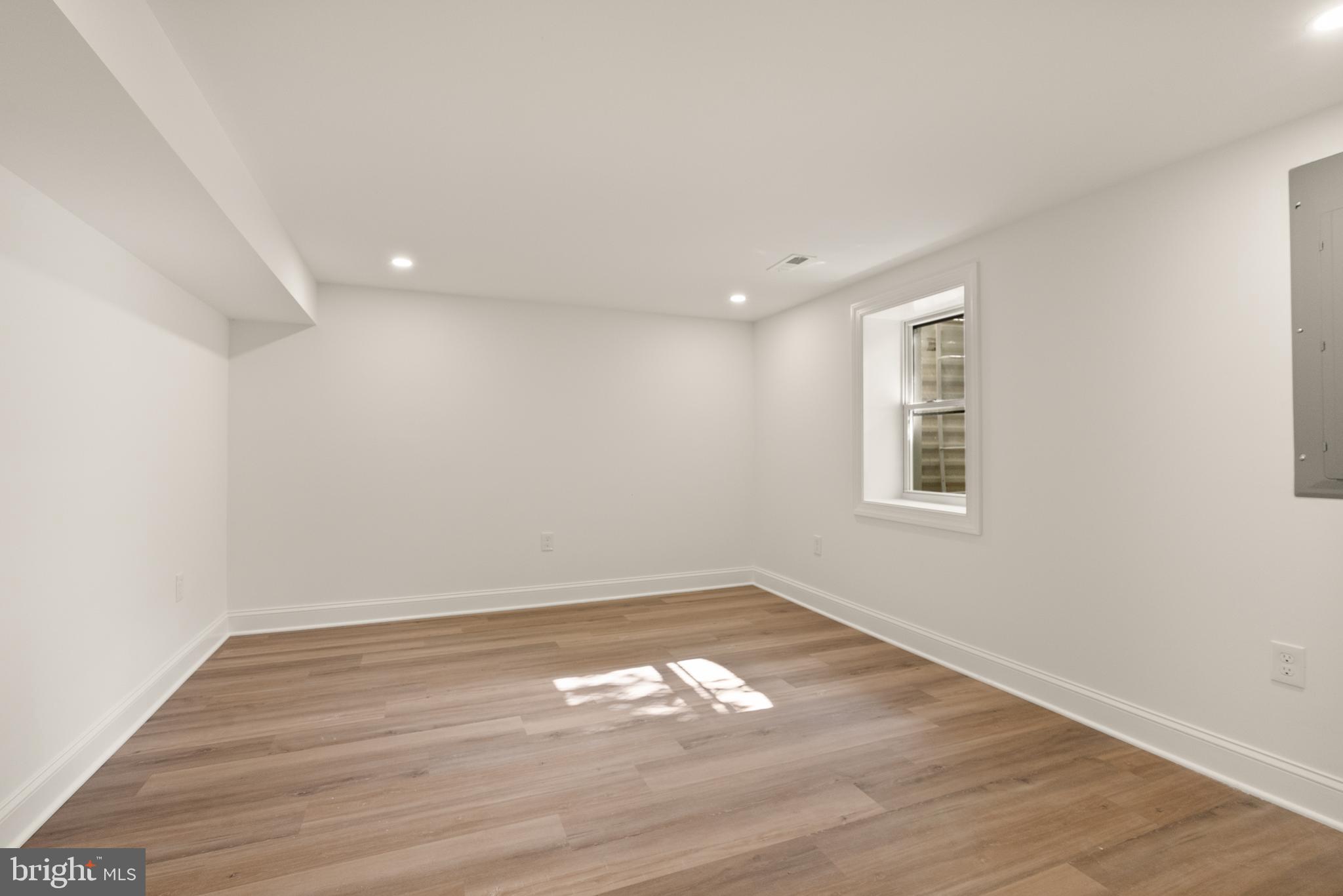 6337 22ND STREET N
