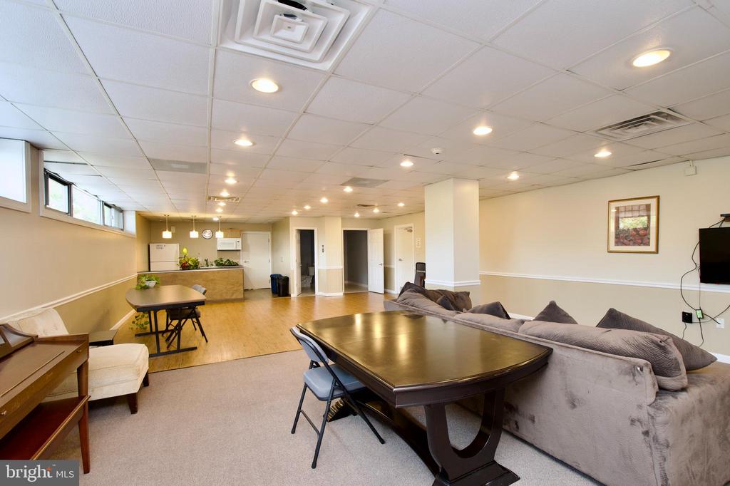 5353 COLUMBIA PIKE 503