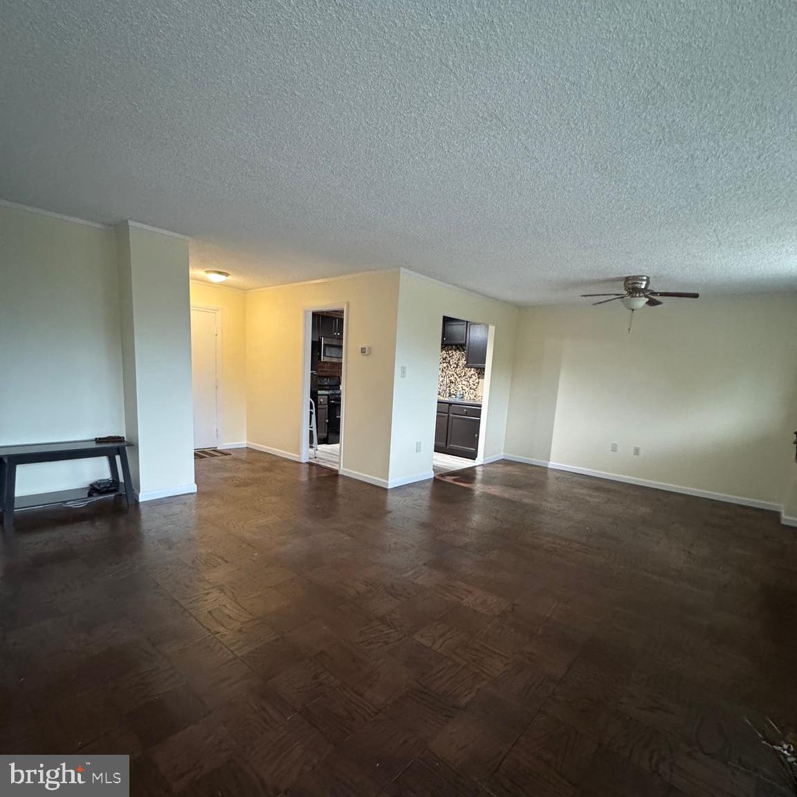 5353 COLUMBIA PIKE 105