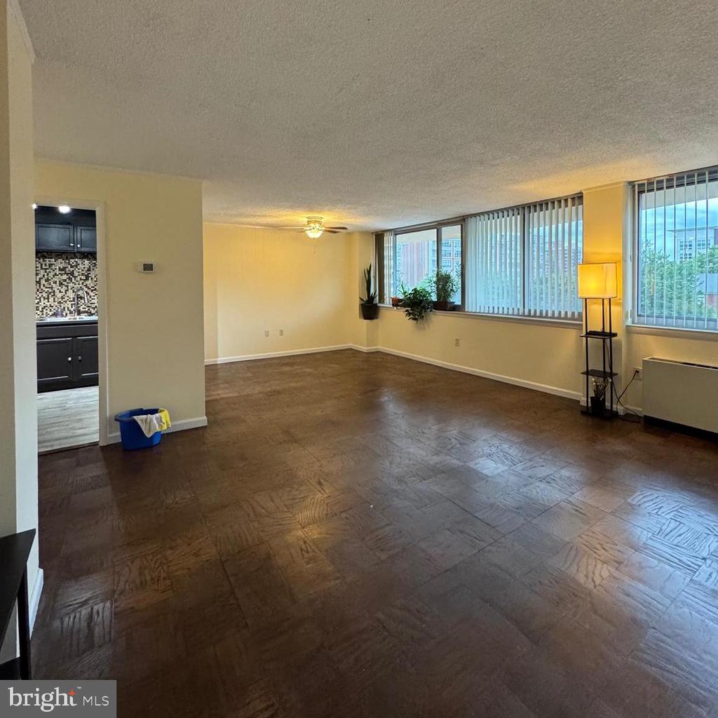 5353 COLUMBIA PIKE 105