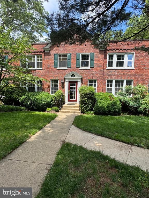 2011 KEY BOULEVARD 12595