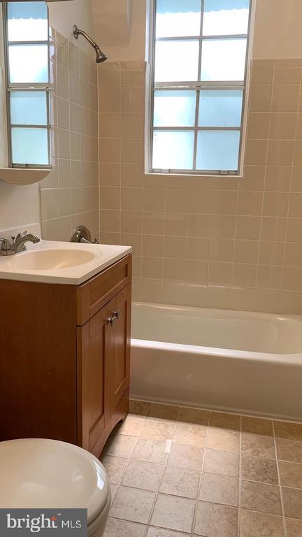 2011 KEY BOULEVARD 12595