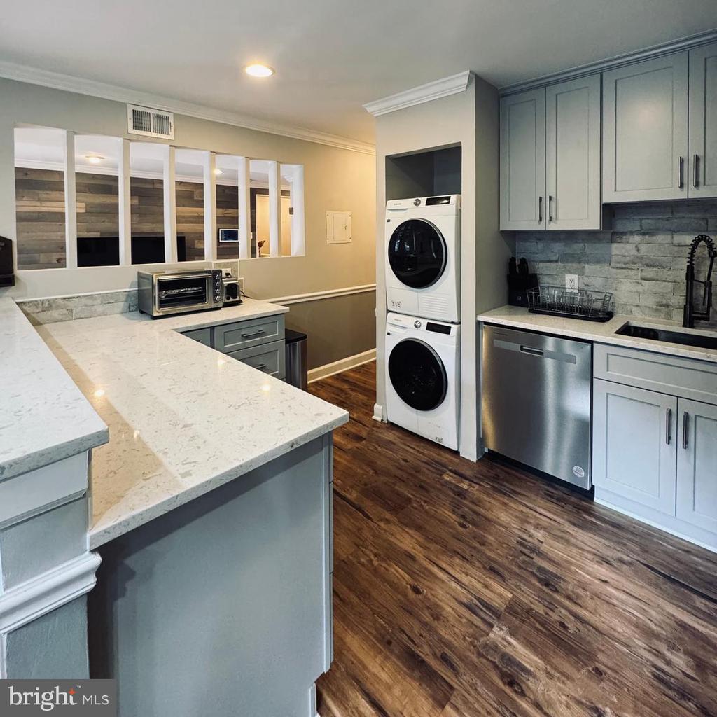 5009 7TH ROAD S T1