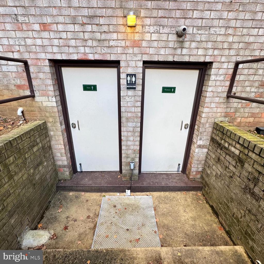 5009 7TH ROAD S T1
