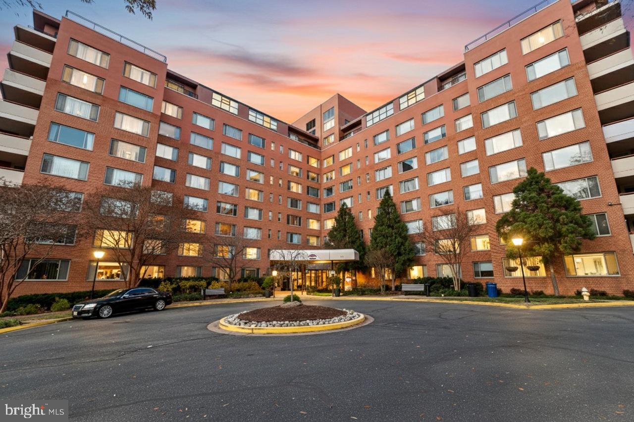 1111 ARLINGTON BOULEVARD 318