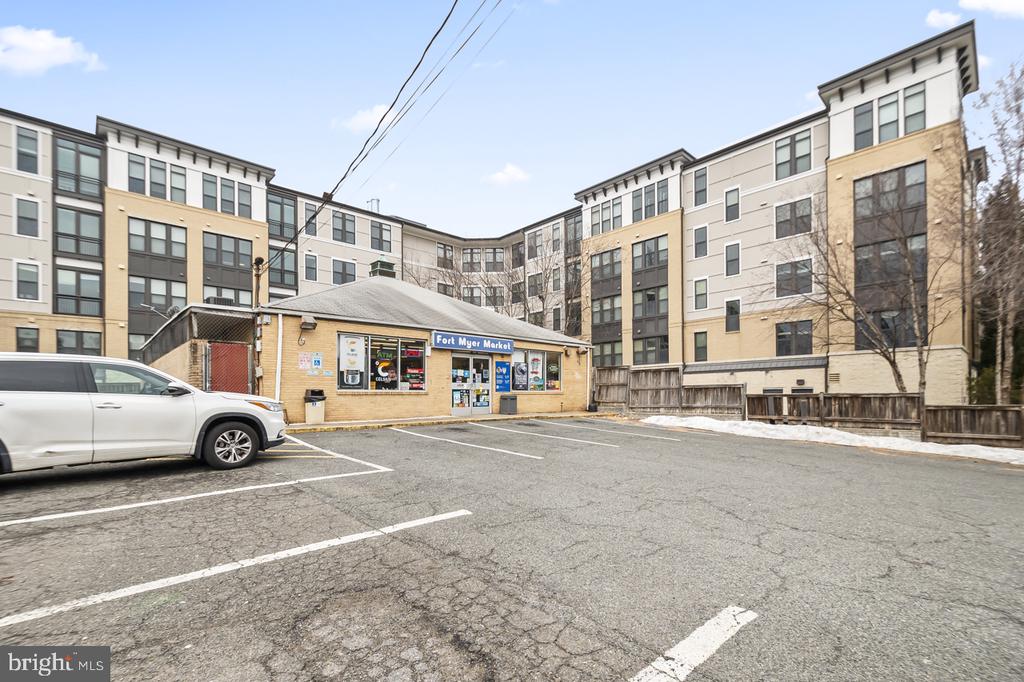 1307 N ODE STREET 424