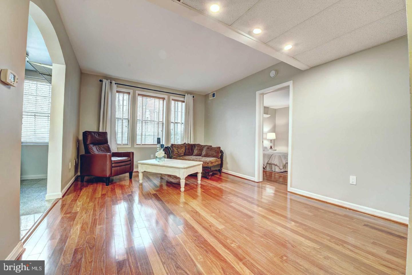 2015 KEY BOULEVARD 12604