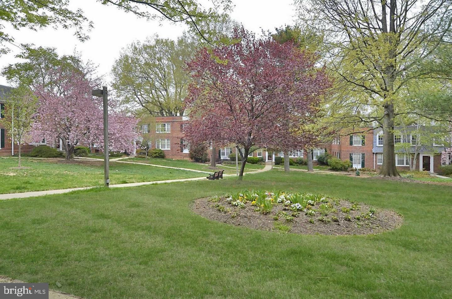 2015 KEY BOULEVARD 12604