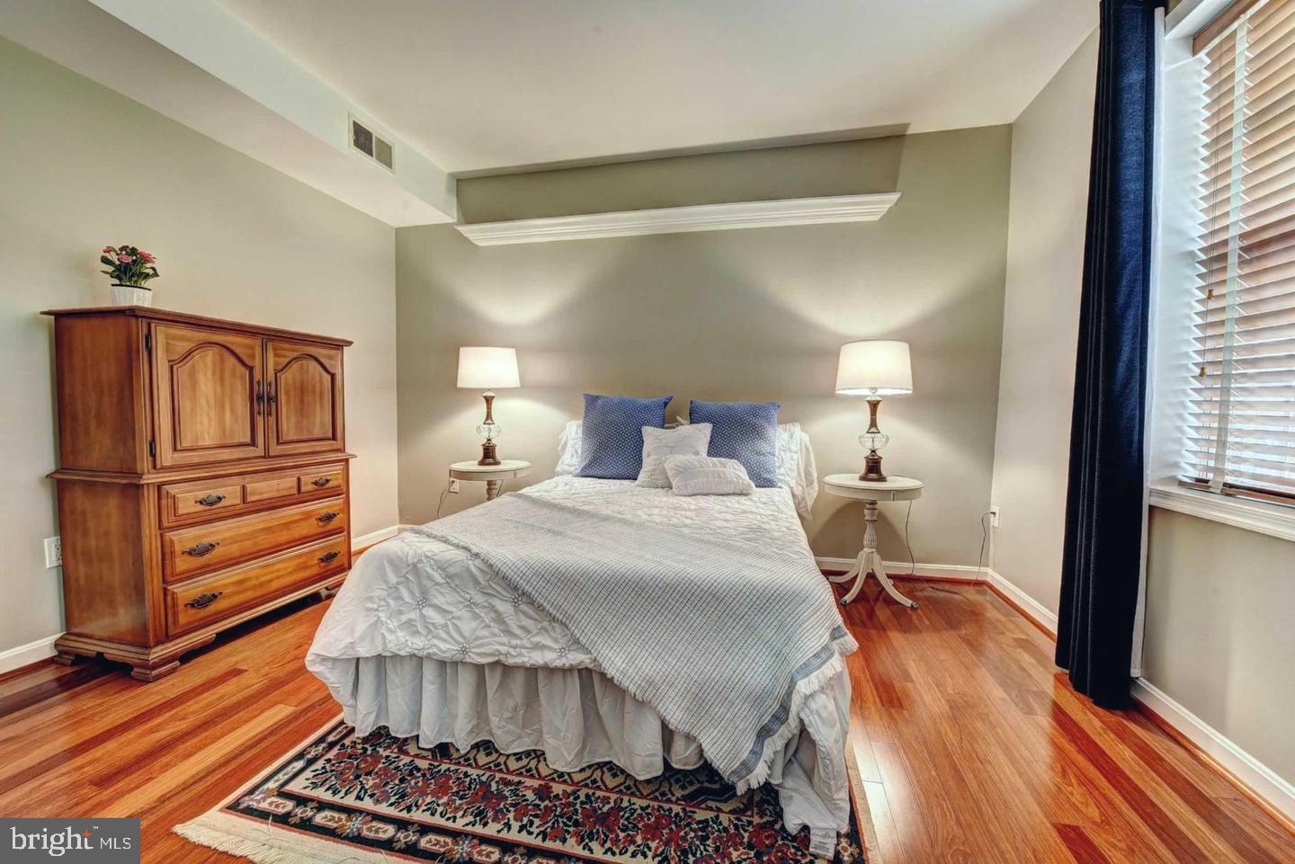 2015 KEY BOULEVARD 12604