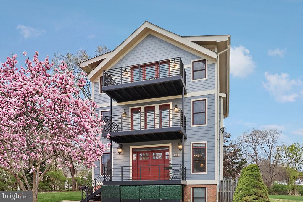 816 VEITCH STREET
