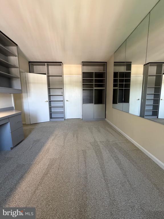 1904 KEY BOULEVARD Unit: 9455