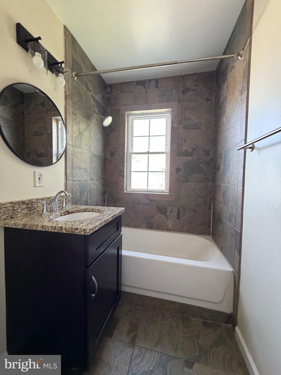 1904 KEY BOULEVARD Unit: 9455