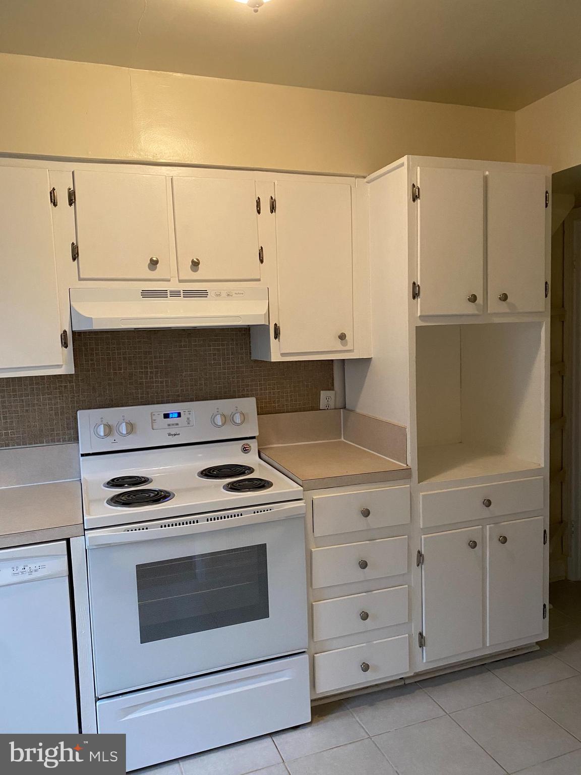 926 SECOND STREET