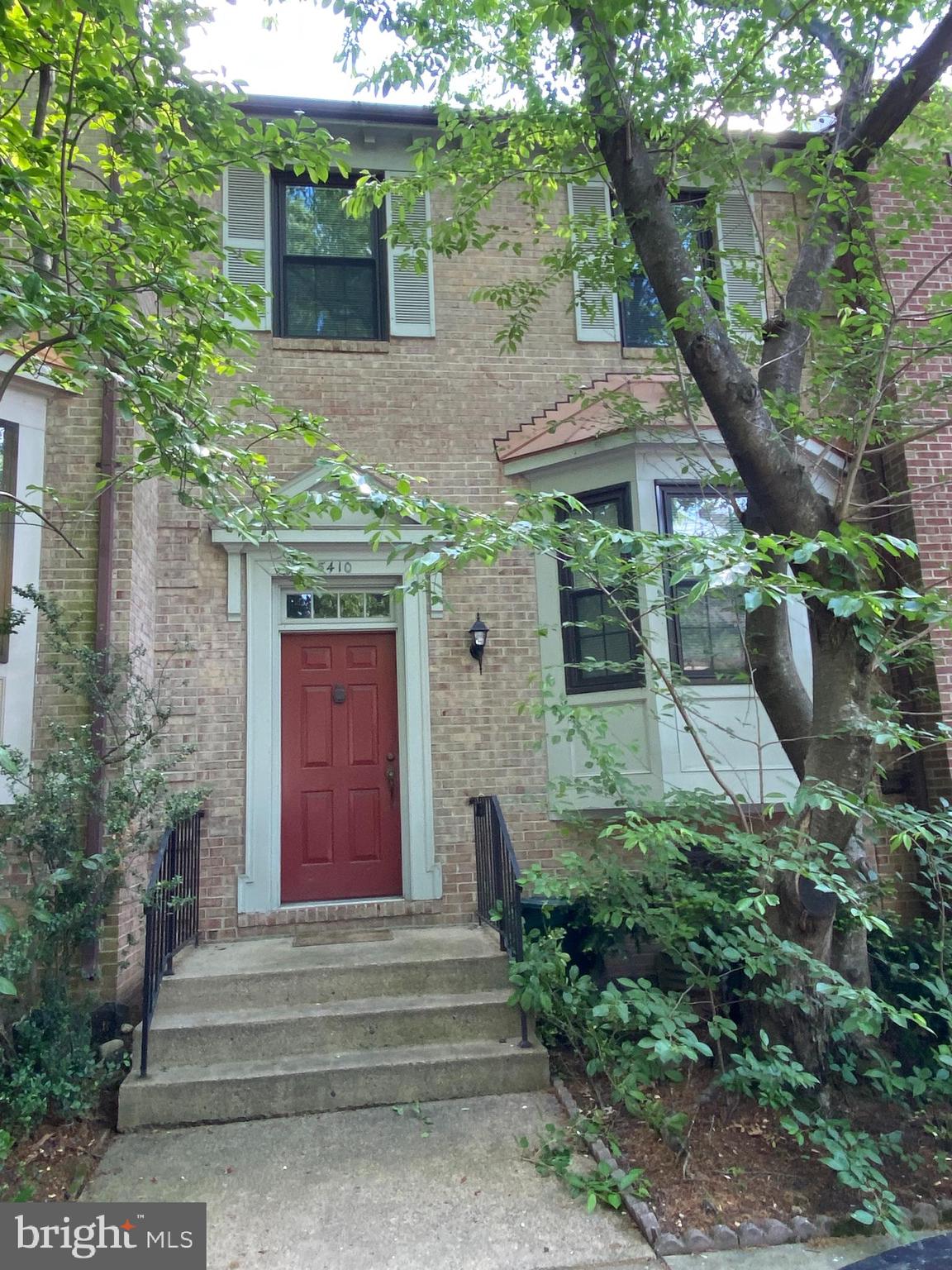 5410 WYCKLOW COURT