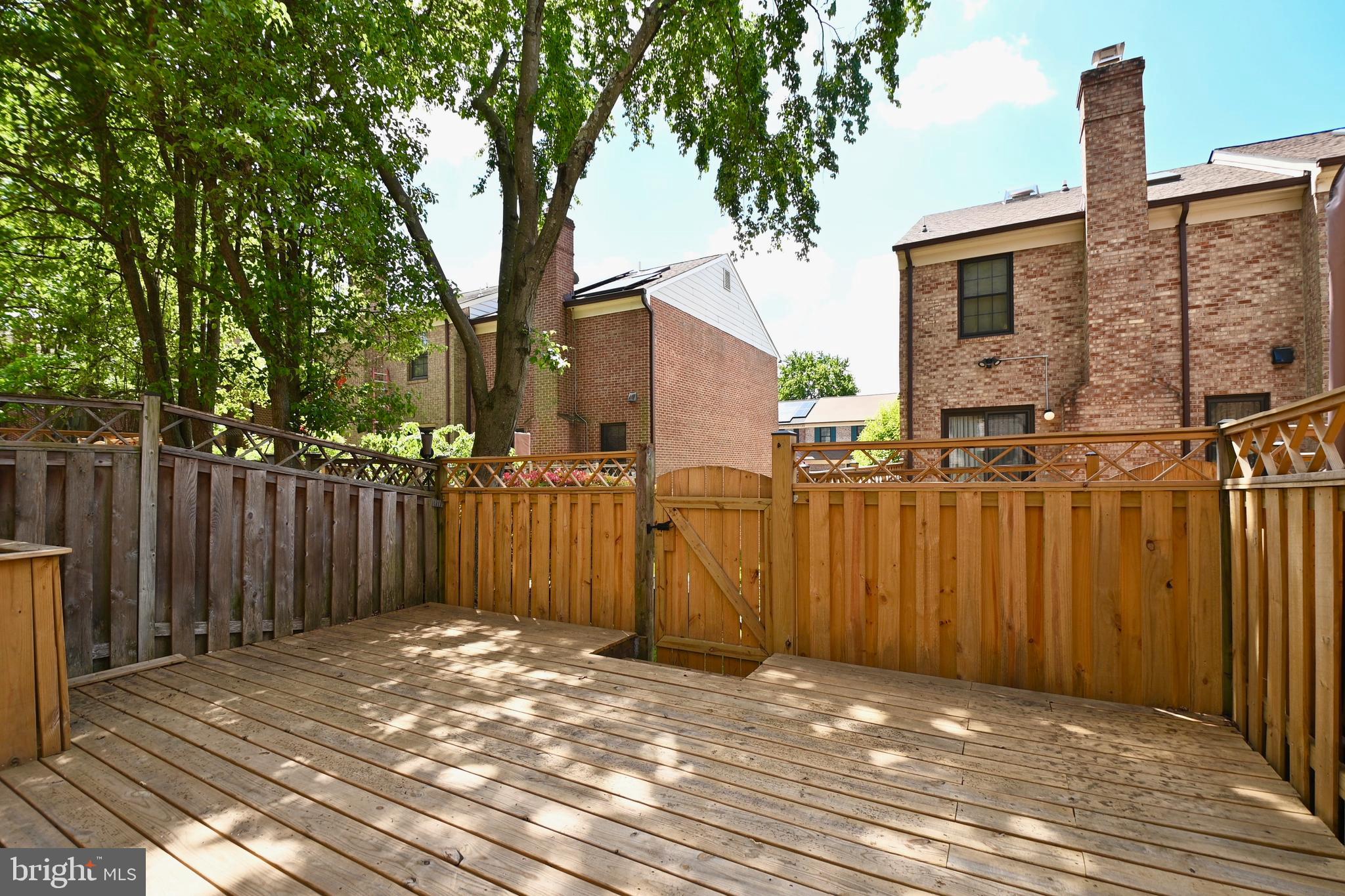 5410 WYCKLOW COURT