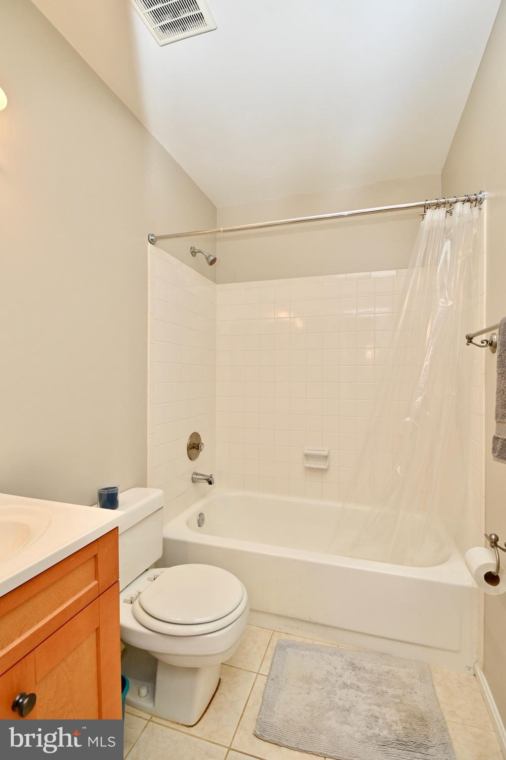 5410 WYCKLOW COURT