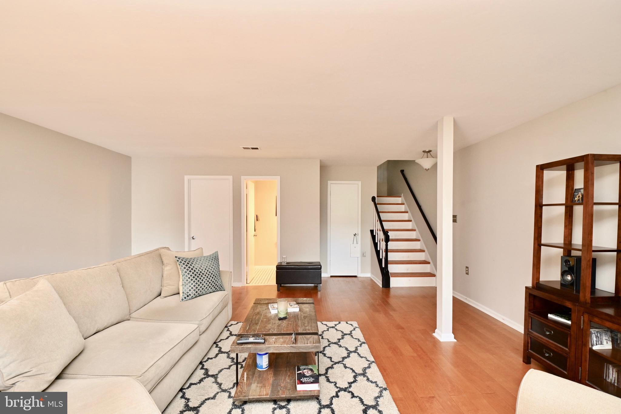 5410 WYCKLOW COURT