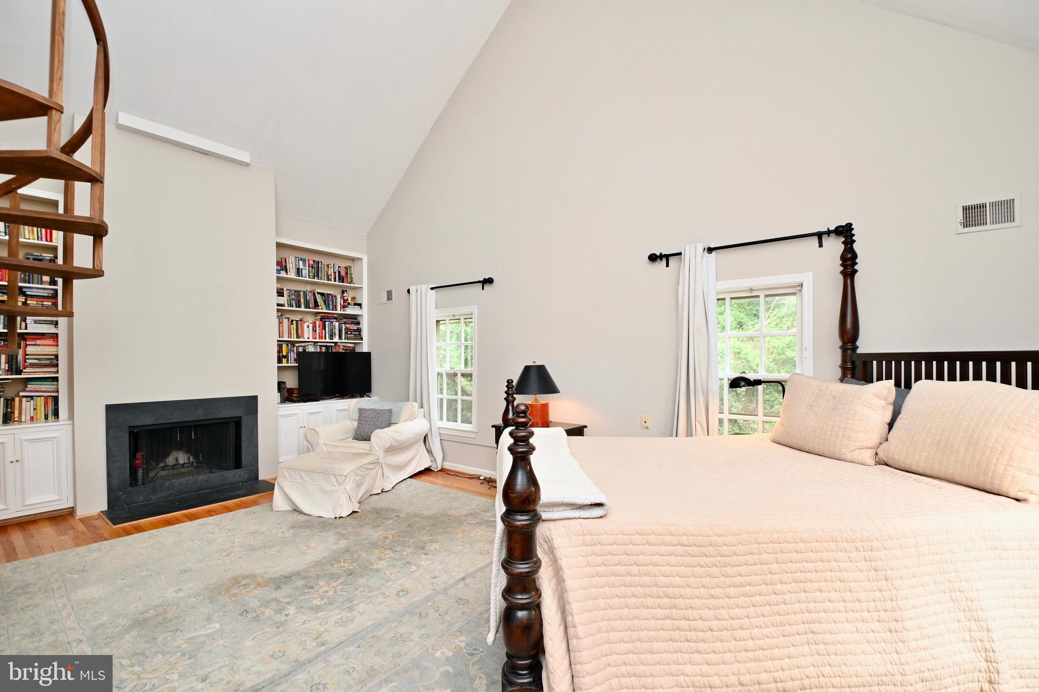 503 SUMMERS COURT