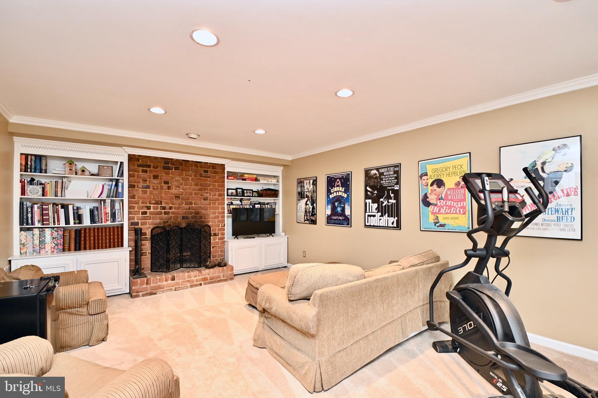 503 SUMMERS COURT