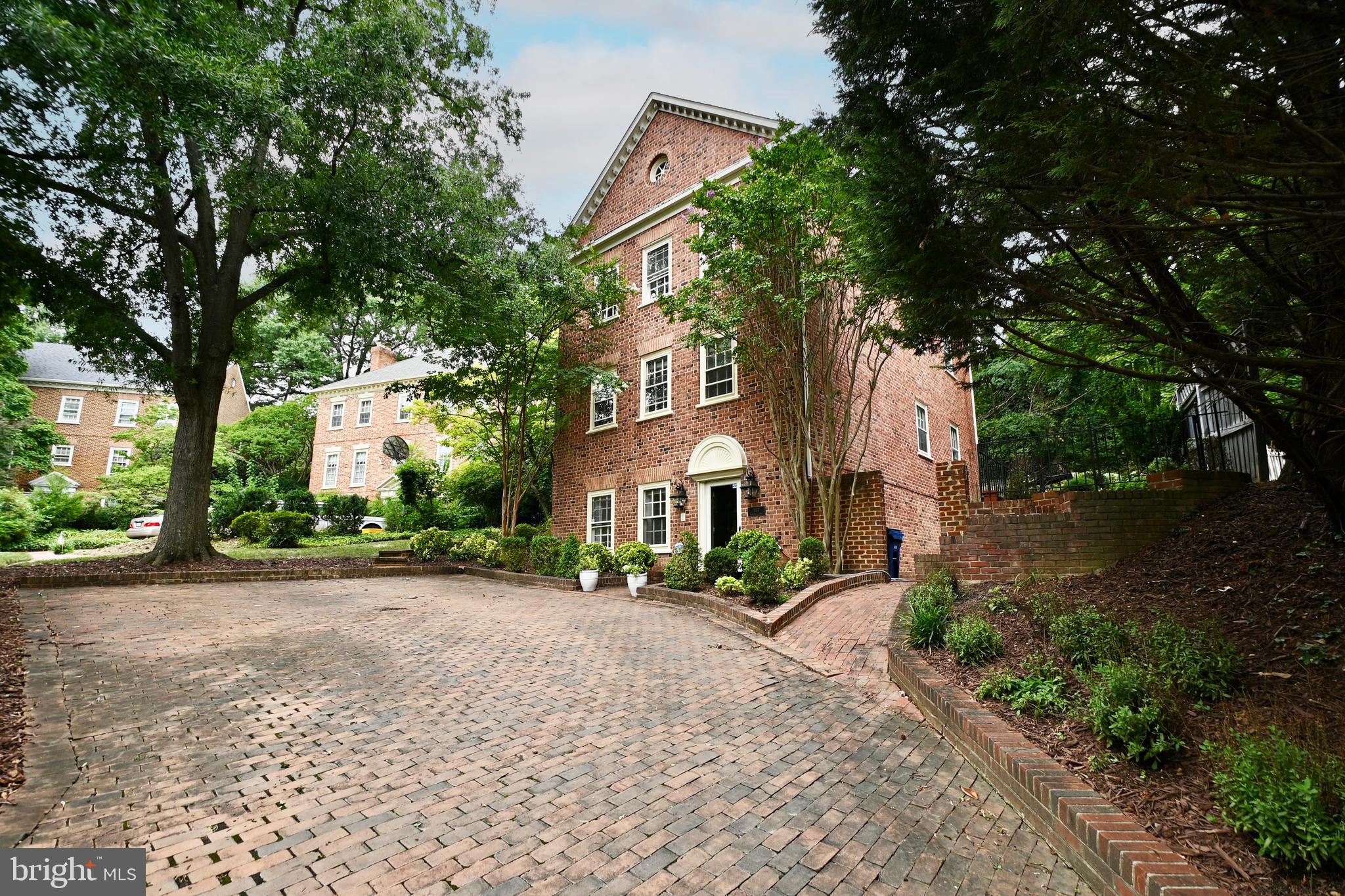 503 SUMMERS COURT
