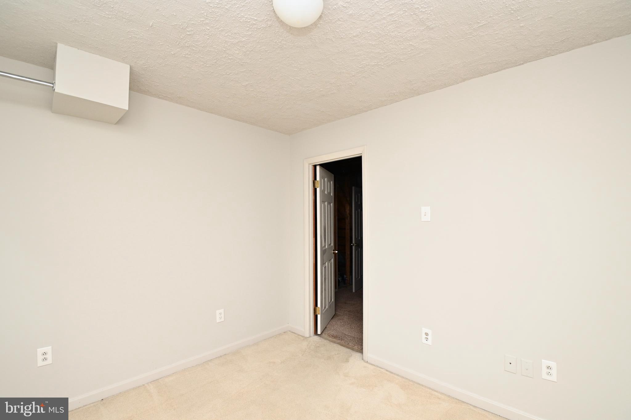 3804 BRIGHTON COURT