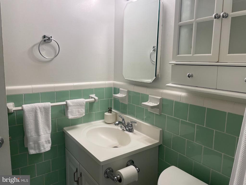 3342 S 28TH STREET 304