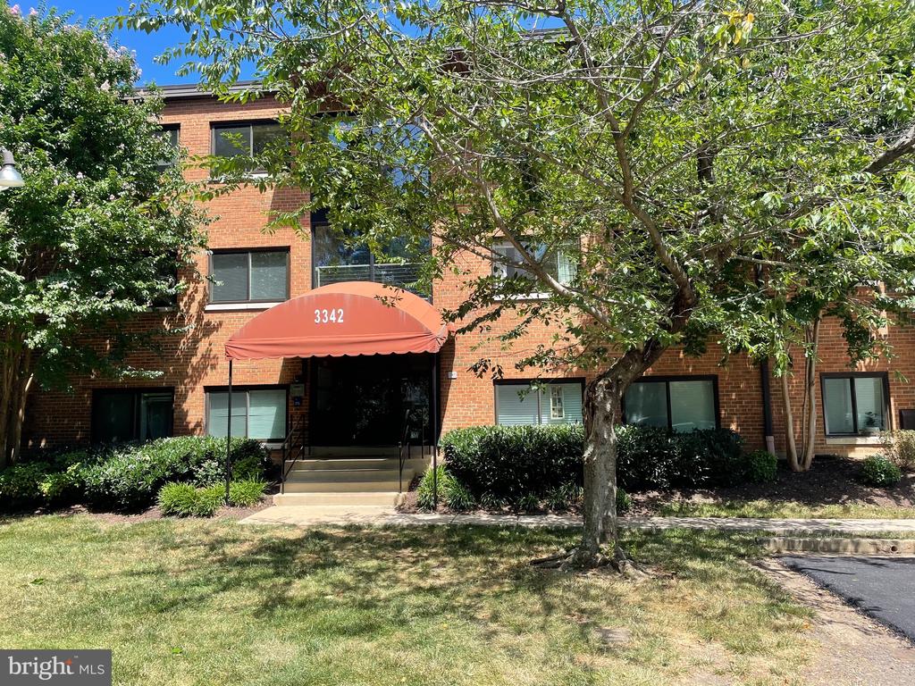 3342 S 28TH STREET 304