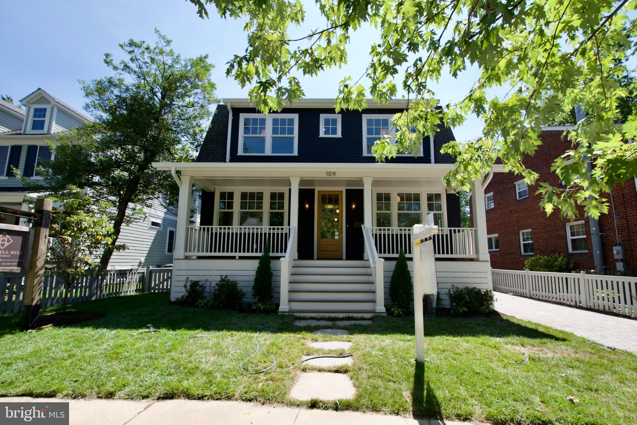 109 E ALEXANDRIA AVENUE