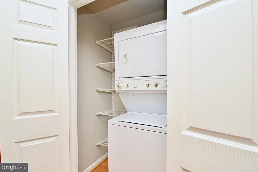 1034 N ROYAL STREET N 1034