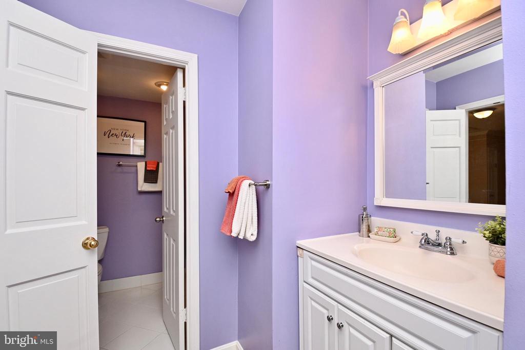 1034 N ROYAL STREET N 1034