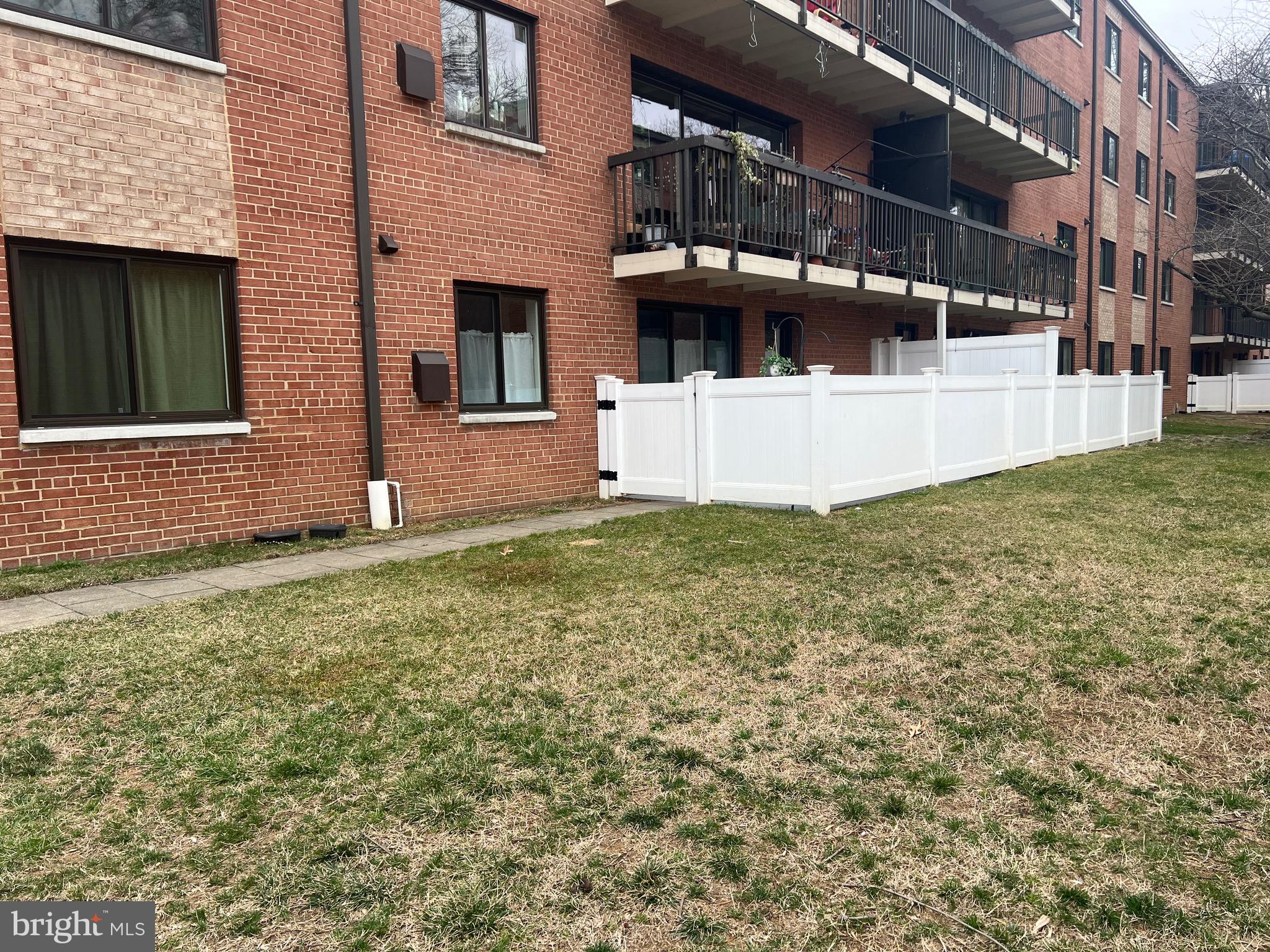 3230 S 28TH STREET 102