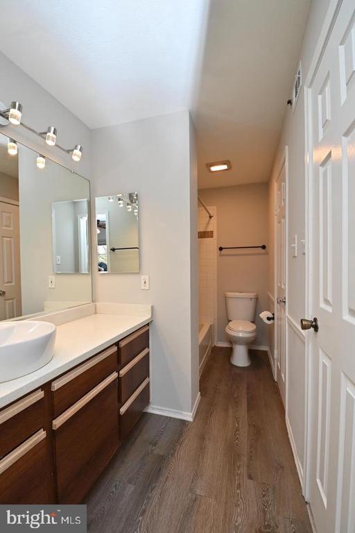 3315 WYNDHAM CIRCLE 4236